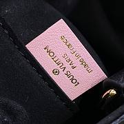 	 LV x YK OnTheGo MM Black Size 35 x 27 x 14 cm - 6