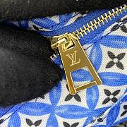 Louis Vuitton By The Pool OnTheGo PM Size 35x27x14cm - 5