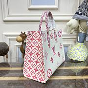 	 Louis Vuitton By The Pool OnTheGo PM Pink Size 35x27x14cm - 5