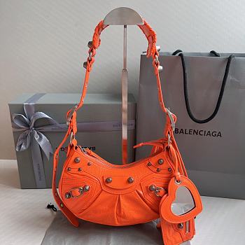 	Colestore  Balenciaga Le Cagole In Orange Size 26x16x10cm 