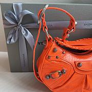 	Colestore  Balenciaga Le Cagole In Orange Size 26x16x10cm  - 4