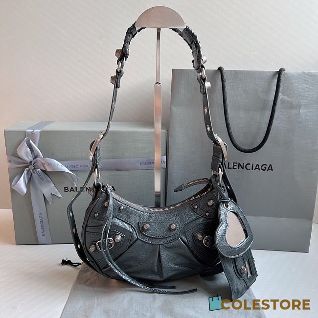 	Colestore  Balenciaga Le Cagole In Black Size 26x16x10cm - 1
