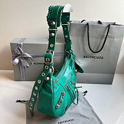 	Colestore  Balenciaga Le Cagole In Dark Green Size 33x16x8CM - 5