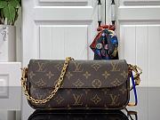 LV Ivy Woc On Chain Monogram Brown 23.5x12x4.3cm - 1