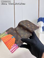 Louis Vuitton Victorine LV x YK Size 12 x 9.5 x 1.5 cm - 2