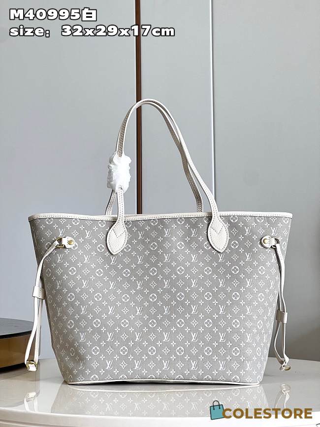 Louis Vuitton Neverfull Monogram White Size 32 x 29 x 17 cm  - 1