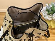 Colestore Louis Vuitton x YK Néonoé BB Bag Size 26 x 26 x 17cm - 6