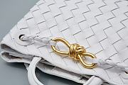 	 Bottega Veneta Andiamo White Size 25×22×10.5 - 6