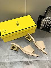 Fendi Women's Baguette Leather Sandals Beige - 5