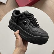 Valentino Garavani One Stud XL Low-top Sneakers Black - 6