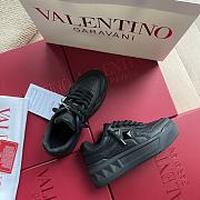 Valentino Garavani One Stud XL Low-top Sneakers Black - 3