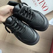 Valentino Garavani One Stud XL Low-top Sneakers Black - 2