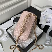 Chanel Vanity With Chain Pink Size 17x9.5x8cm - 4