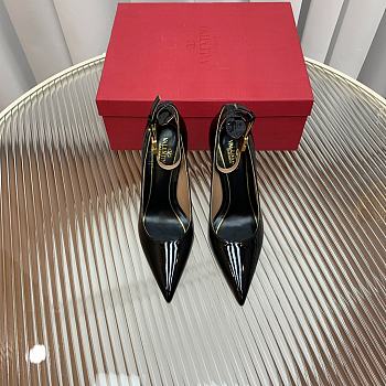 Women Valentino Vlogo Patent Pump Black Size 35-39