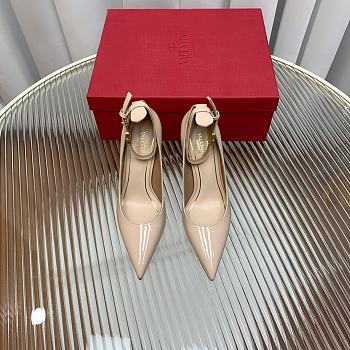 	 Women Valentino Vlogo Patent Pump Beige Size 35-39