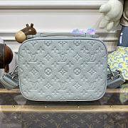 Louis Vuitton M45806 S Lock Messenger Bag White 22 x 18 x 8 cm - 2