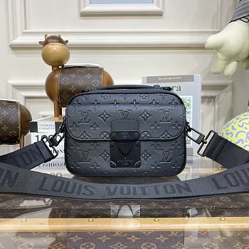 	 Louis Vuitton M45806 S Lock Messenger Bag Black 22 x 18 x 8 cm