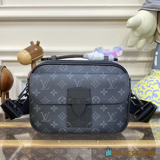 	 Louis Vuitton M45806 S Lock Messenger Bag 22 x 18 x 8 cm - 1