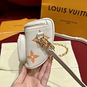 	 Louis Vuitton Mini Pumbag White Size 17×12×9.5cm - 2