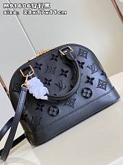 Louis Vuitton Alma BB Black Leather Bag M22878 Size 23.5 x 17 x 11 cm - 6