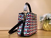 	 Louis Vuitton M22270 Capucine BB Size 27 x 18 x 9 - 5