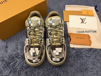 	 Louis Vuitton Trainer Multiple Color Size 35-45