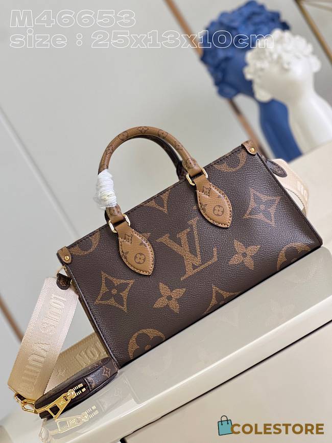 LV Onthego East West Size 25 x 13 x 18 - 1