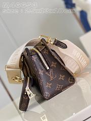 LV Onthego East West Size 25 x 13 x 18 - 2