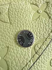 	 LV Wallet Green - 3