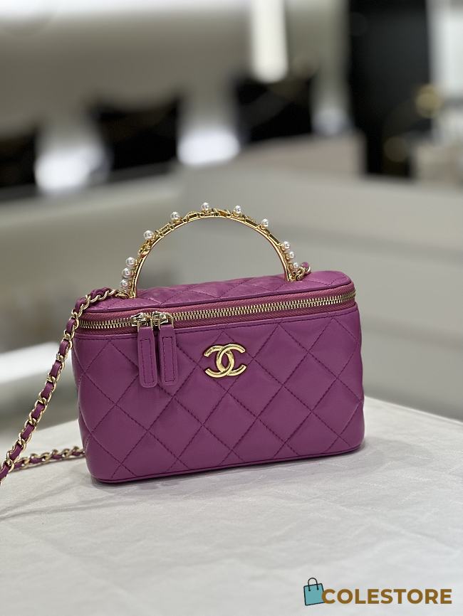 Chanel Vanity With Chain Violet Mini Size 17-4-10.5cm  - 1
