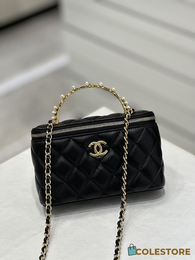 	 Chanel With Chain Black Mini Size 17x4x10.5cm - 1