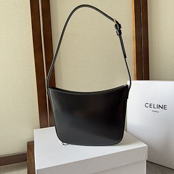 	 Celine Medium Celine Croque Bag In Triomphe Canvas And Calfskin Black 18.5-15.5-2