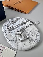	 Louis Vuitton Necklace Iconic - 2