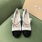 Miu Miu Leather Slingback Pumps Ivory/Black 3.5cm - 1