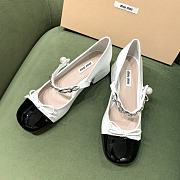 Miu Miu Leather Slingback Pumps Ivory/Black 3.5cm - 3
