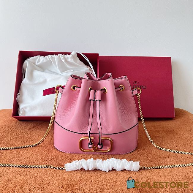 	 Valentino Garavani Mini Bucket Bag With Vlogo Signature Chain Pink 20x17x8cm - 1