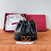 	 Valentino Garavani Mini Bucket Bag With Vlogo Signature Chain Black 20x17x8cm - 1