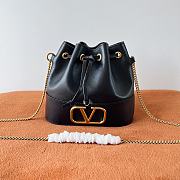 	 Valentino Garavani Mini Bucket Bag With Vlogo Signature Chain Black 20x17x8cm - 4