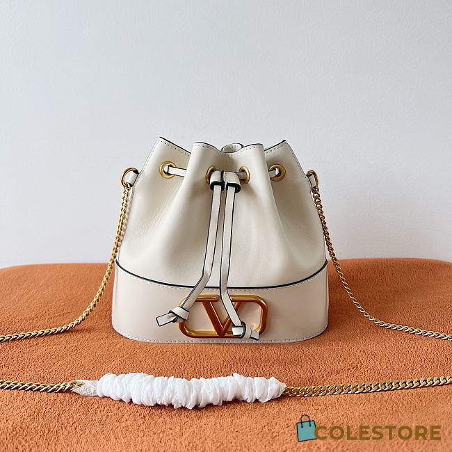 	 Valentino Garavani Mini Bucket Bag With Vlogo Signature Chain White 20x17x8cm - 1