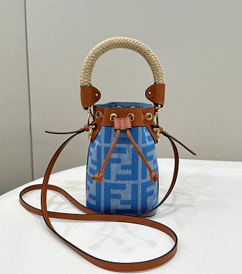 	 Fendi Mon Tresor Minibag Blue Size 12x18x10cm