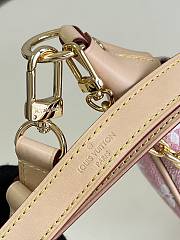 	 Louis Vuitton Loop Pink Size 23.0 x 13.0 x 6.0 - 5