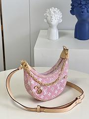 	 Louis Vuitton Loop Pink Size 23.0 x 13.0 x 6.0 - 4