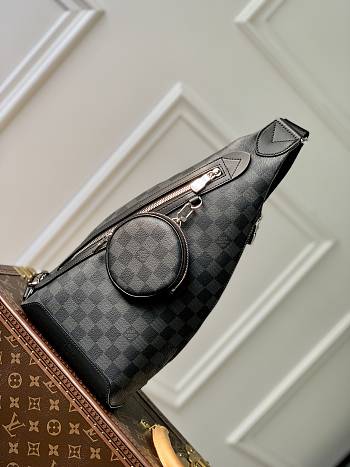 	 Louis Vuitton Duo Sling Bag Black Monogram Size 20 x 42 x 6