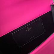Valentino Garavani Letter Pink 24x15.5x7cm - 4