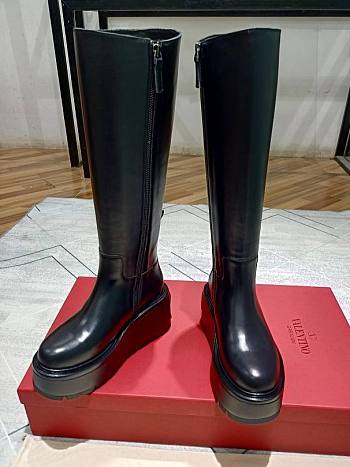 Valentino Garavani Uniqueform Leather Wedge Platform Knee-High Boots Black