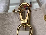 	 Louis Vuitton Lock&Go White Size 24.5 x 19.0 x 10.5 - 2