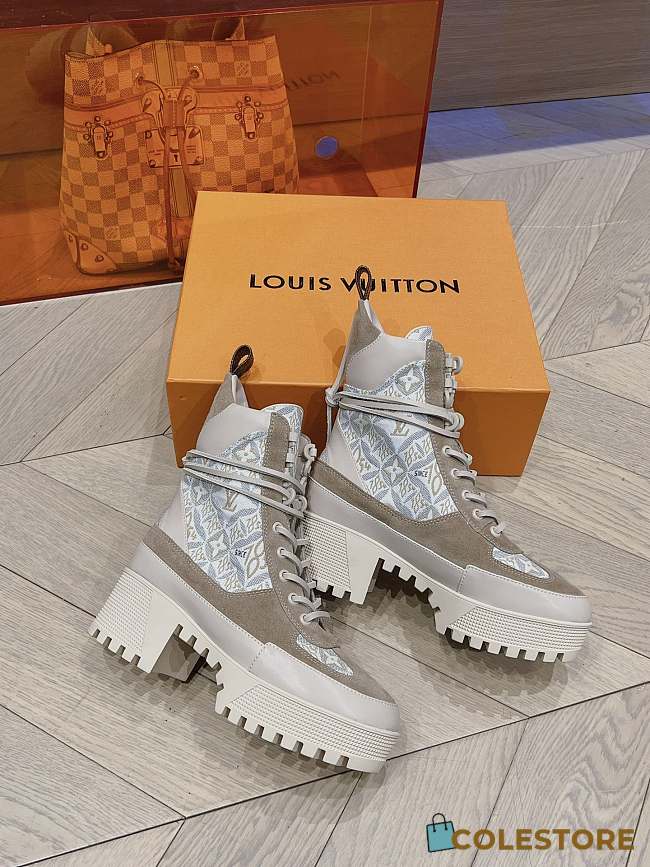 	 Louis Vuitton Platform Boots White - 1