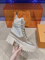 	 Louis Vuitton Platform Boots White - 2