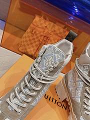 	 Louis Vuitton Platform Boots White - 3