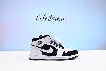 Coletore Nike Air Jordan 1 Mid Retro Tuxedo